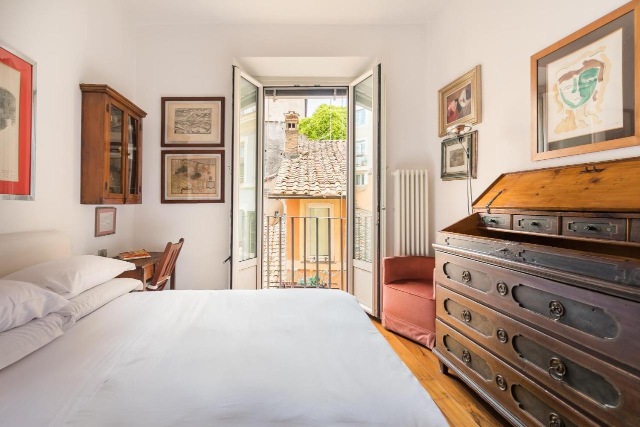 Appartamento R.C. Cappellari Charming Campo de Fiori Roma Esterno foto