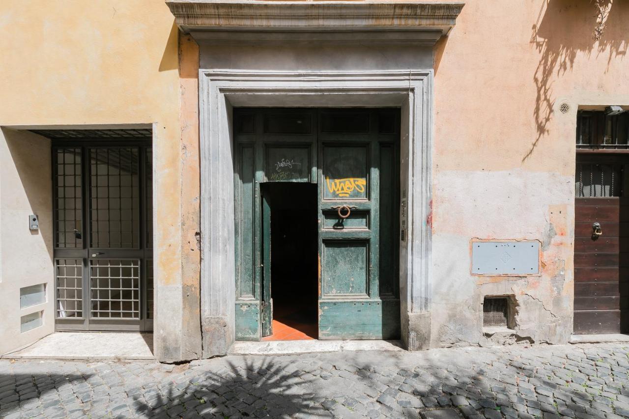 Appartamento R.C. Cappellari Charming Campo de Fiori Roma Esterno foto